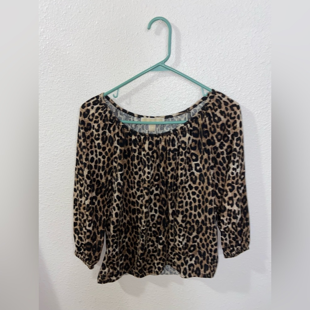 Micheal Kors off the shoulder top